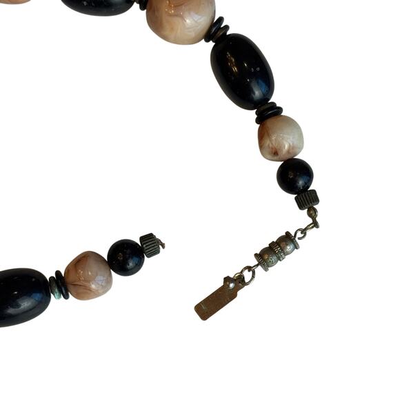 Pauline Rader Vintage Beaded Necklace Black Cream Marbled 32” Signed Statement - Picture 8 of 11